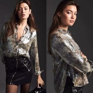 Anthropologie Pilcro Shrunken Sequin Long Sleeve Button Up Gray Top Size M